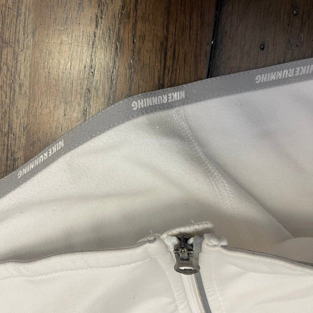 Nike Running Drifit Lightweight Jacket - Picture 8 of 10